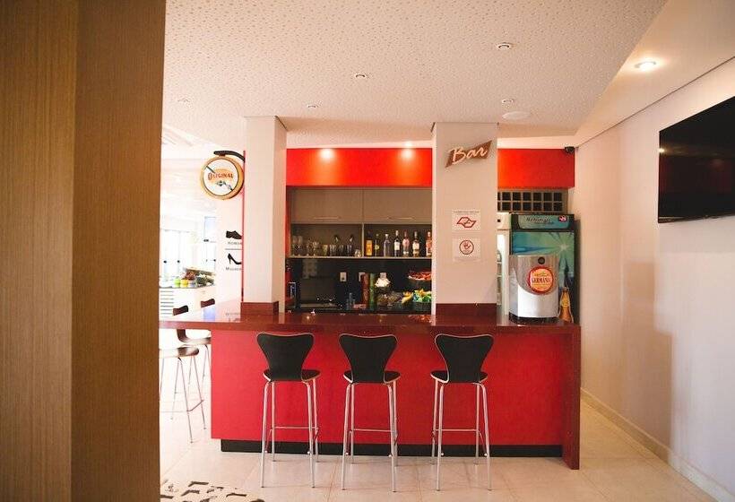 בית מלון כפרי Ibis Styles Birigui