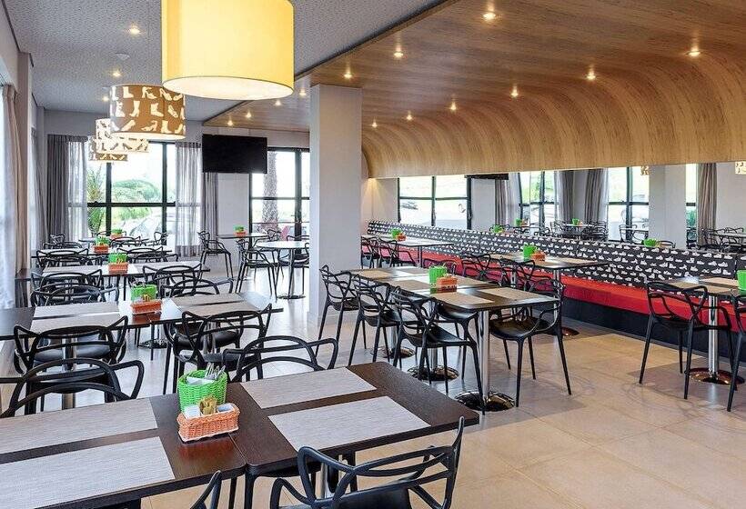 בית מלון כפרי Ibis Styles Birigui