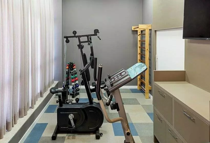 ホテル Ibis Styles Birigui