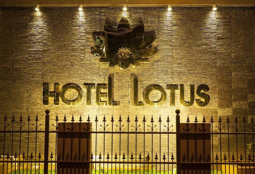 Hotel Lotus