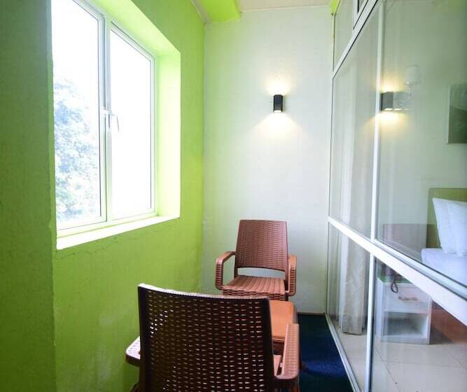 فندق Thilhara Days Inn