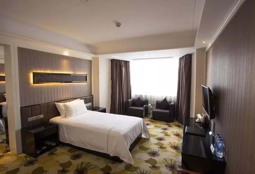 هتل Zhanjiang Jiali International