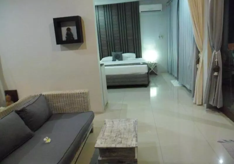 Aquaria Eco Resort