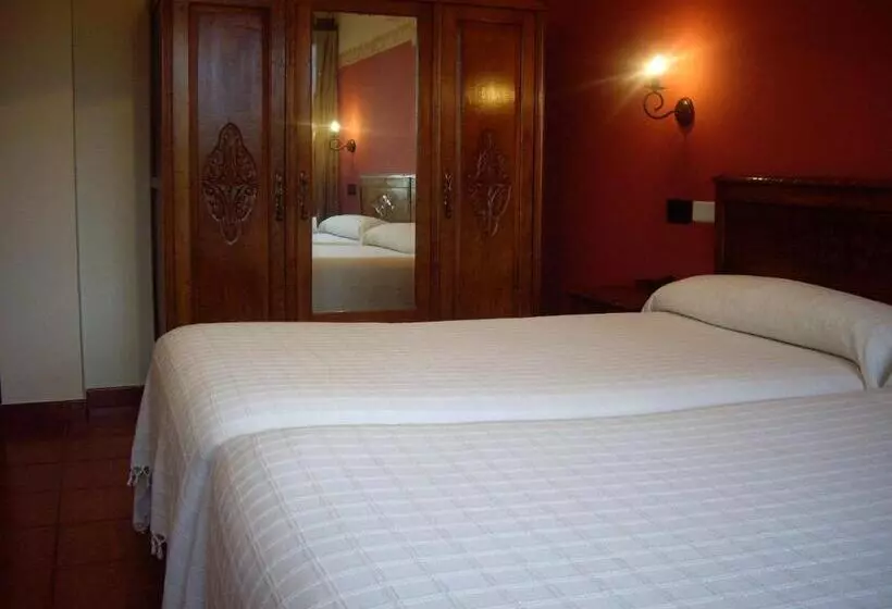 تختخواب و صبحانه Casa Torreteyera