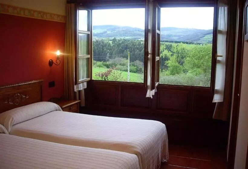 تختخواب و صبحانه Casa Torreteyera