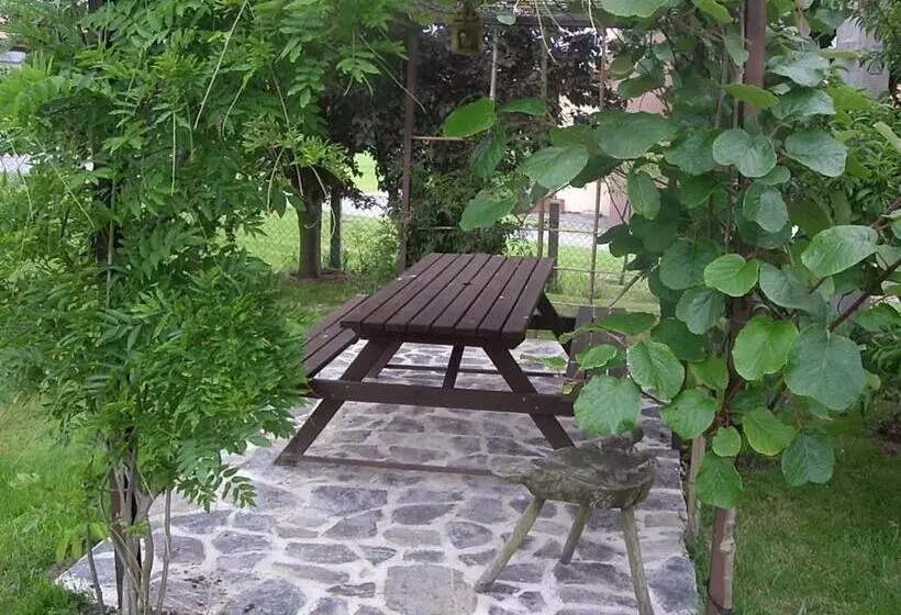 تختخواب و صبحانه Casa Torreteyera