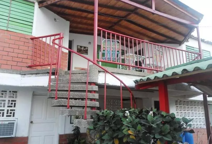 Aamiaismajoitus (B&B) Ortimar