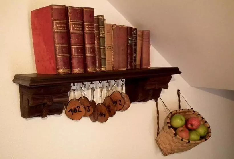 Aamiaismajoitus (B&B) Posada De Muño