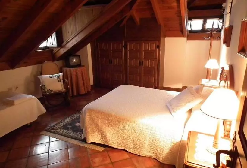 Aamiaismajoitus (B&B) Posada De Muño