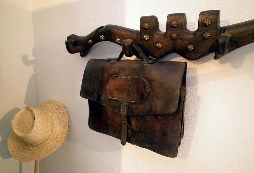 住宿加早餐 Posada De Muño