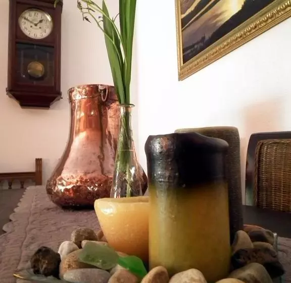 Aamiaismajoitus (B&B) Posada De Muño
