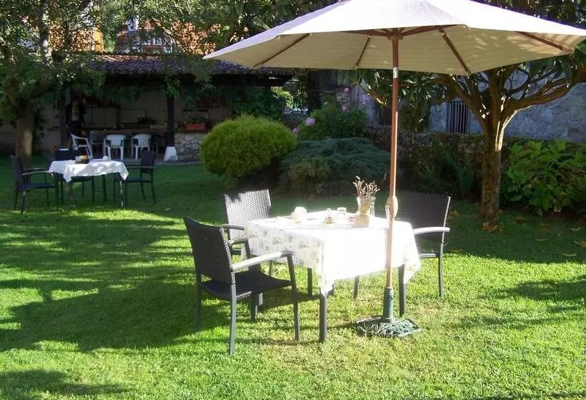 Aamiaismajoitus (B&B) Posada De Muño