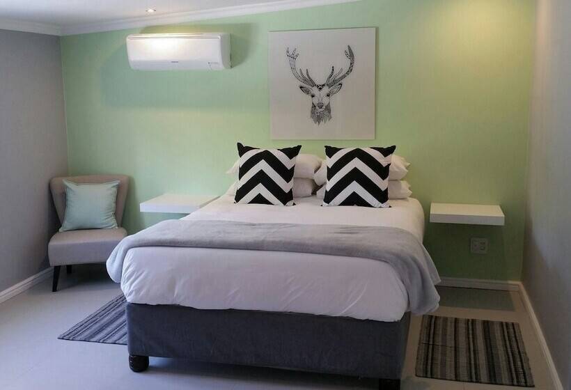 ベッドアンドブレックファースト The Vibe Dorp Street