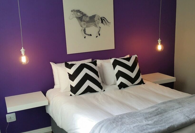 ベッドアンドブレックファースト The Vibe Dorp Street