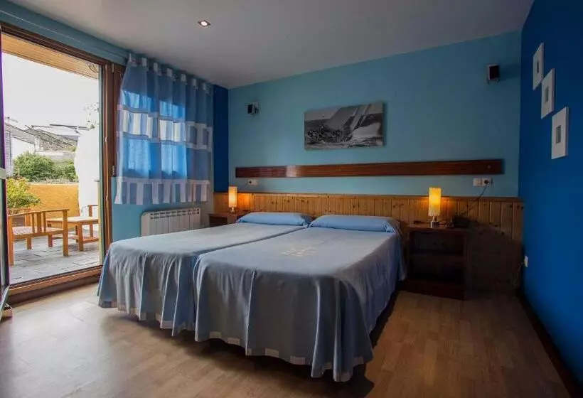 هتل A. G. Porcillan