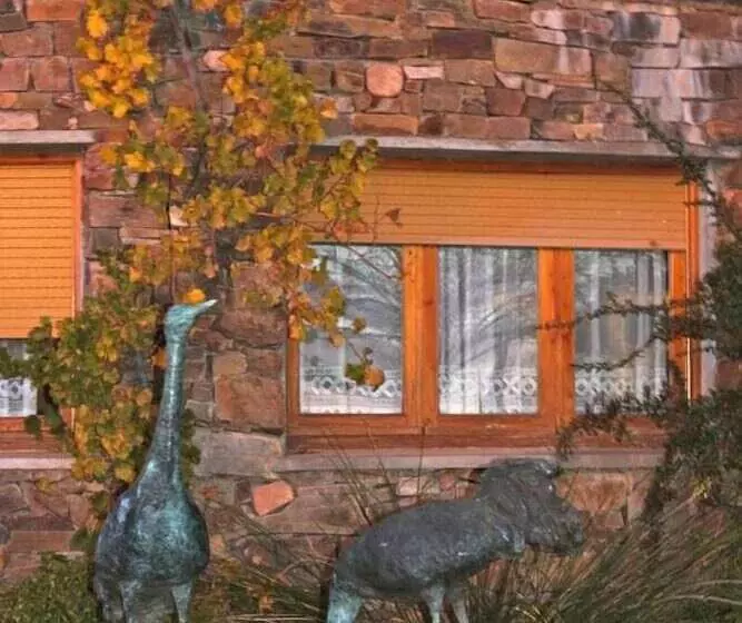 Hotel Allucant   Gallocanta