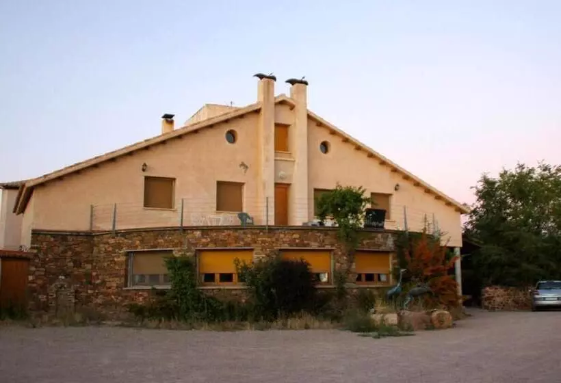 Hotel Allucant   Gallocanta