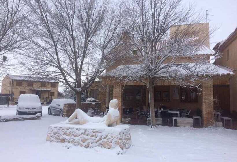 Hotel Allucant   Gallocanta