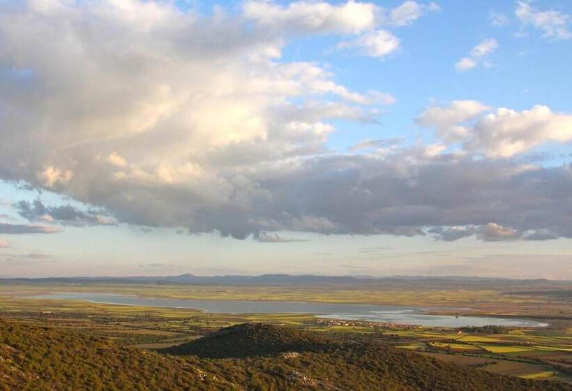 Hotel Allucant   Gallocanta