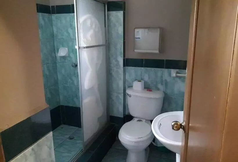 Hotelli Ecologico Riverside