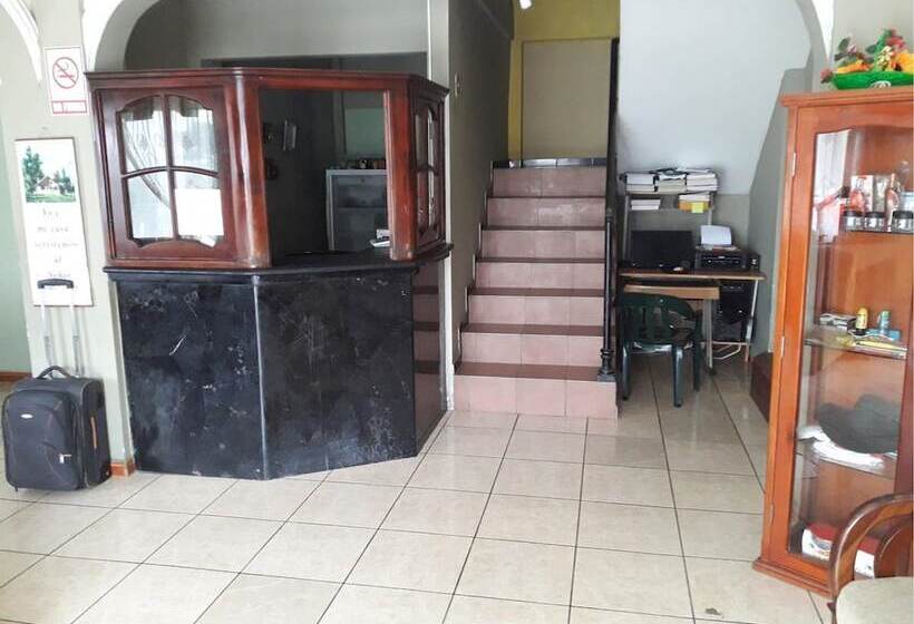 호텔 Ecologico Riverside