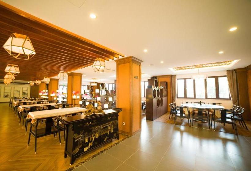 בית מלון כפרי Longmen Impression