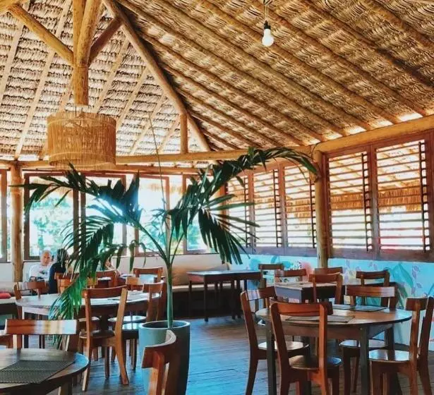 Hotelli Pousada Pais Tropical