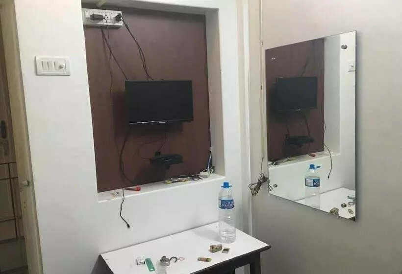 Hotel Victory Mansion