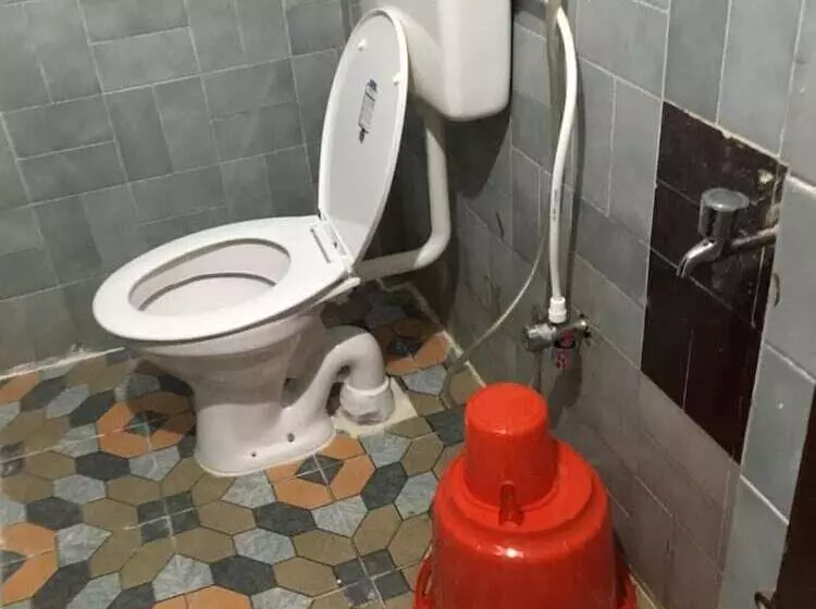 Hotel Victory Mansion