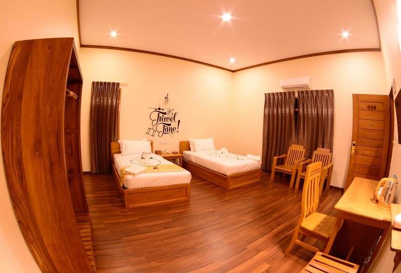 هتل Dormitory @ Westay Bagan Lotus