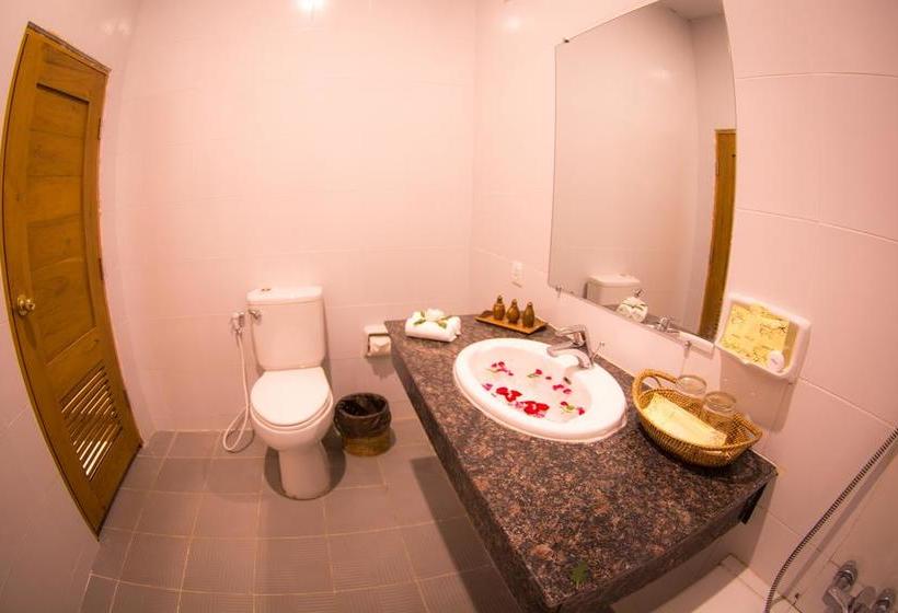 هتل Dormitory @ Westay Bagan Lotus