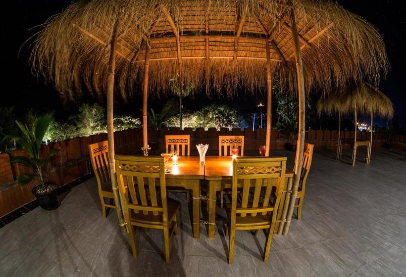 هتل Dormitory @ Westay Bagan Lotus