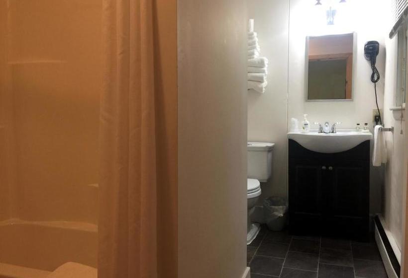 مبيت وإفطار The Sanctuary Inn And Art Gallery