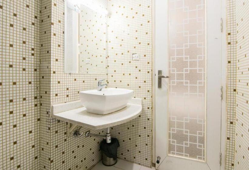 צימר Treebo House Inn