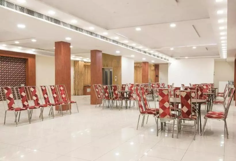 ベッドアンドブレックファースト Treebo House Inn