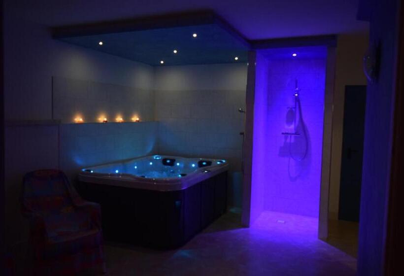 בית מלון כפרי Alpenrose