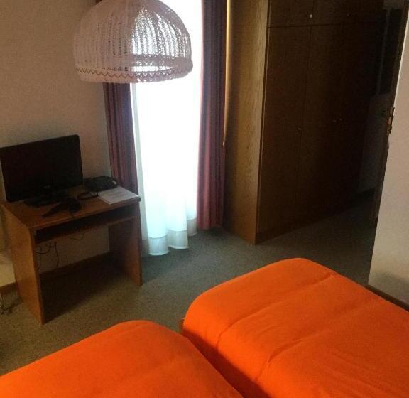 בית מלון כפרי Alpenrose