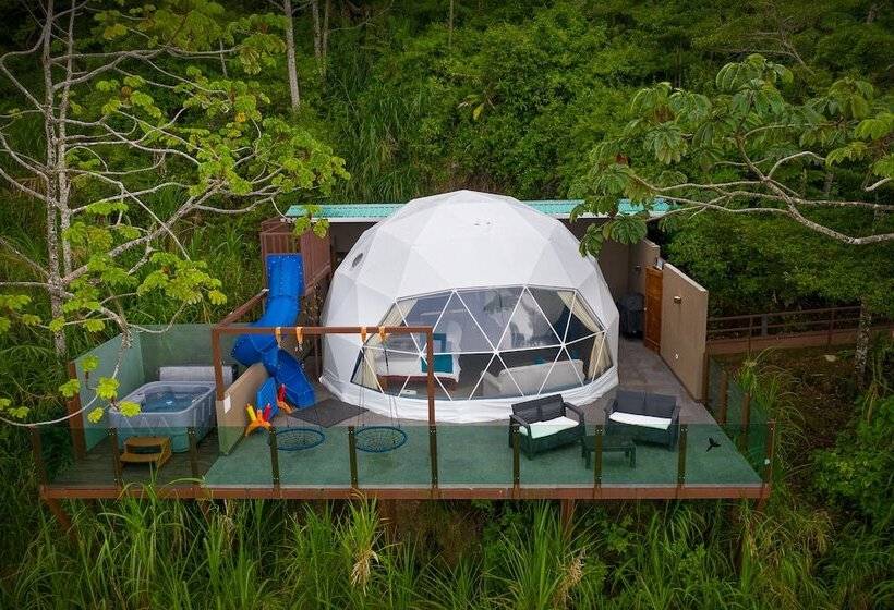 هتل Chira Glamping Monteverde