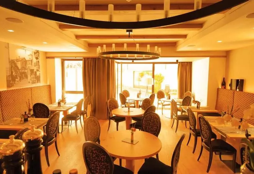 Hotelli Das Alte Rathaus