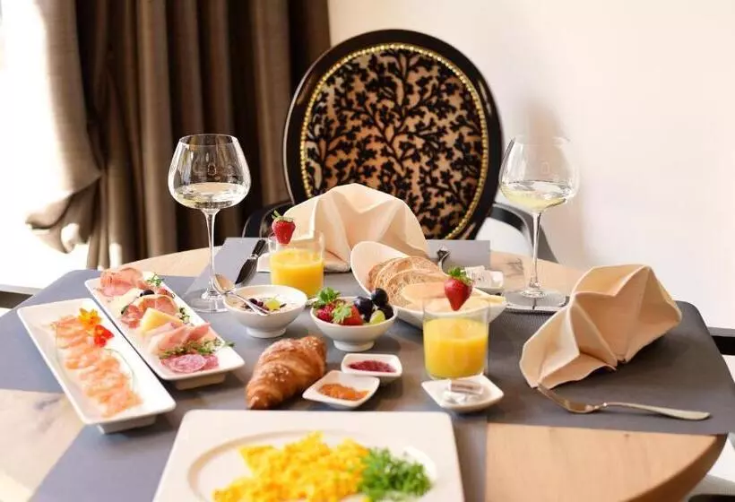 Hotelli Das Alte Rathaus