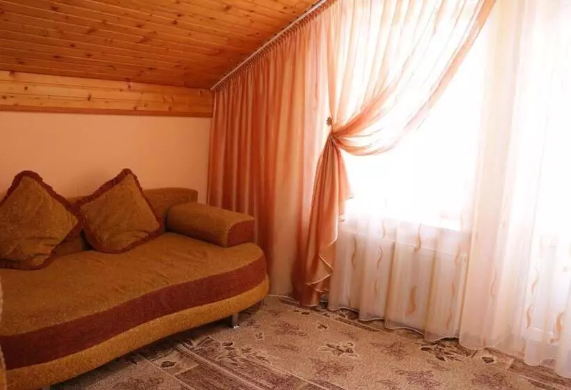 Hotelli Karpatskyi Maetok