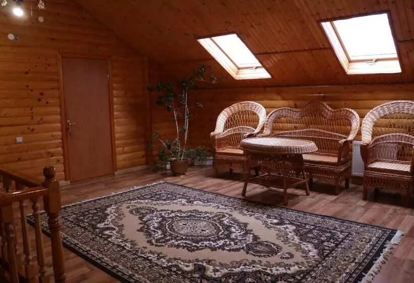 Hotelli Karpatskyi Maetok