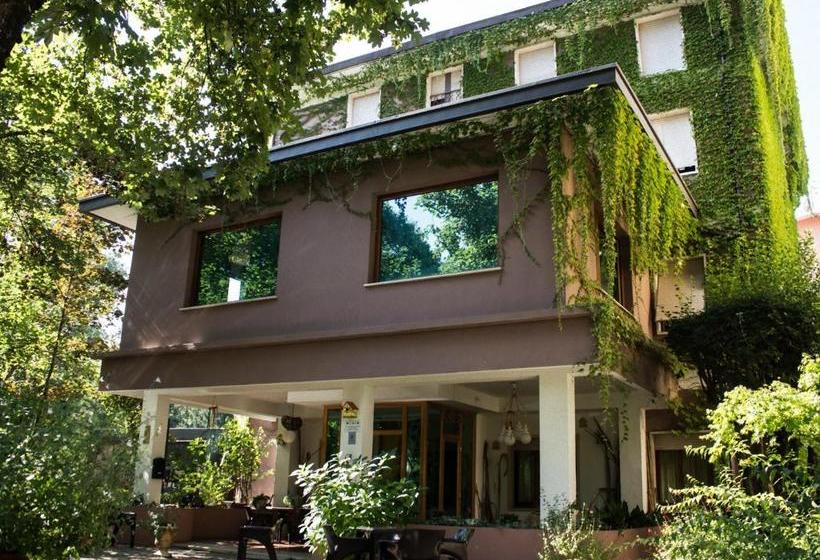 Отель Marialetizia