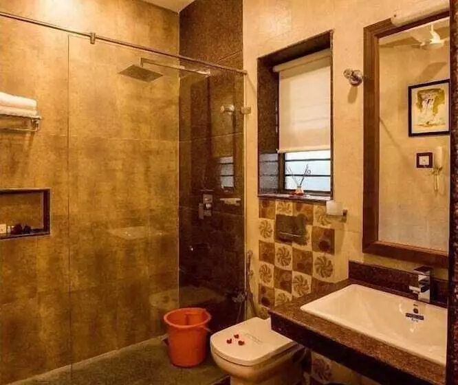 Hotel Mayapuri Amira