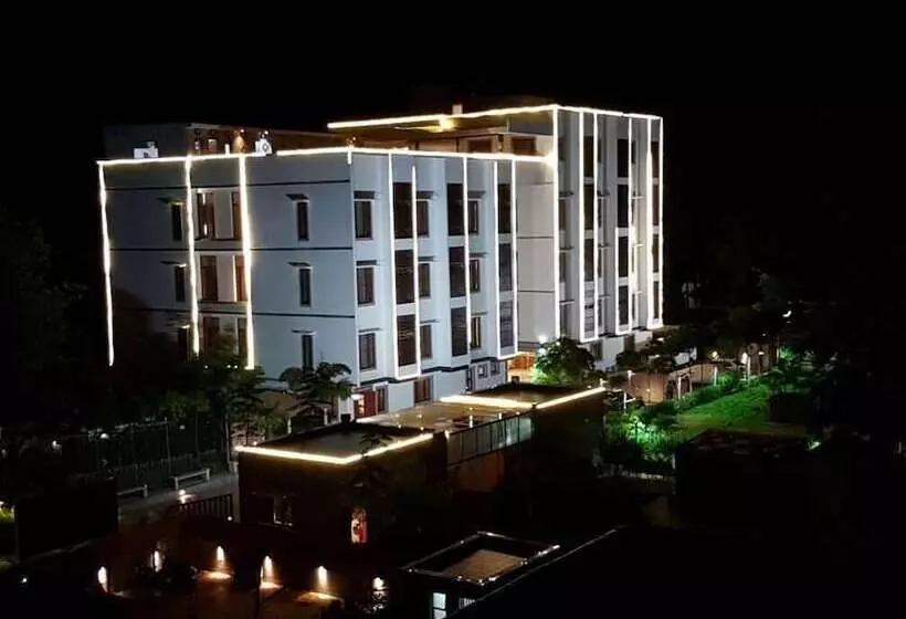 Hotel Mayapuri Amira