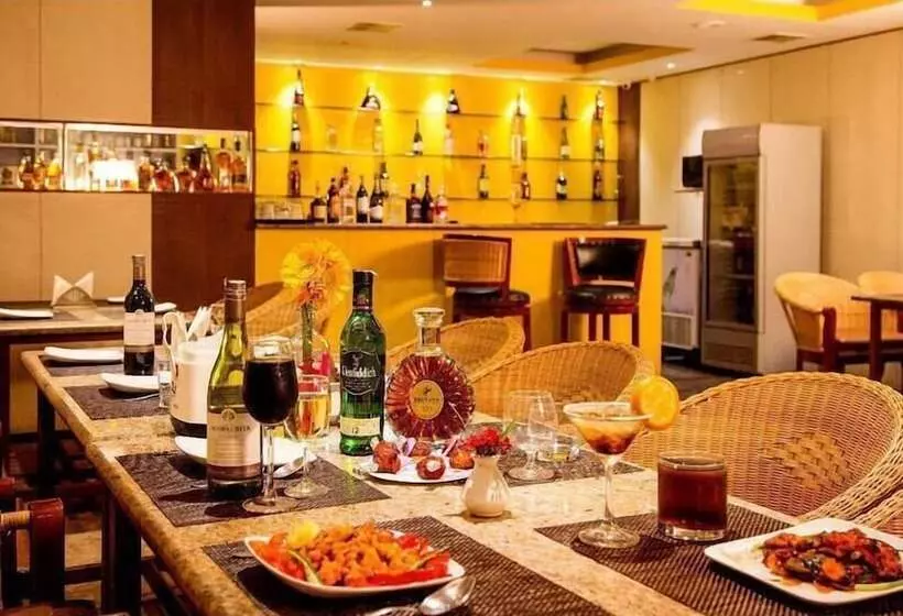 Hotel Mayapuri Amira