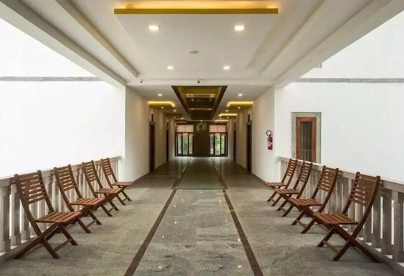 Hotel Mayapuri Amira