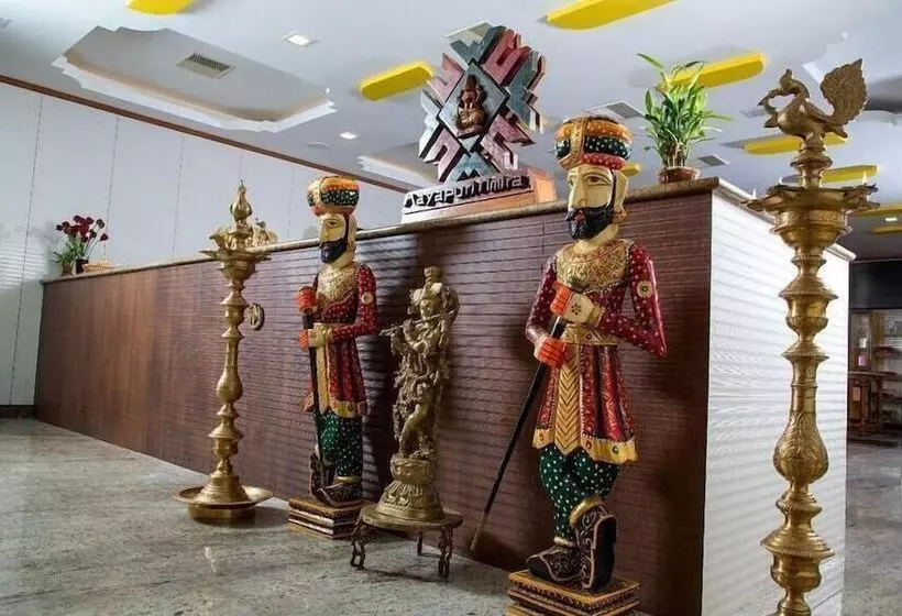 Hotel Mayapuri Amira