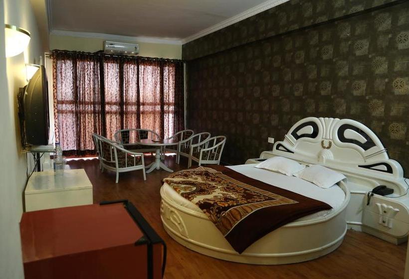 هتل Narain Continental