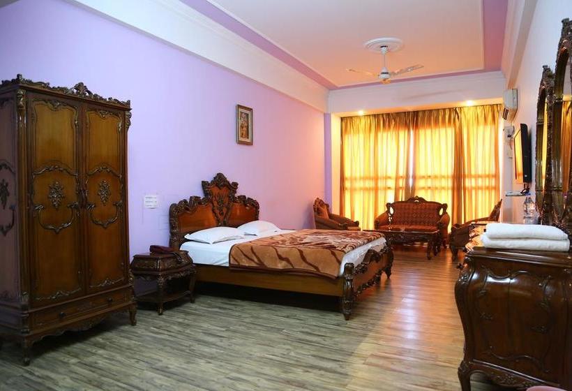 هتل Narain Continental